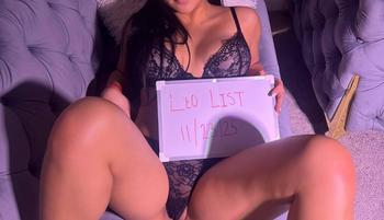 Monika, 21 Asian female escort, Guelph