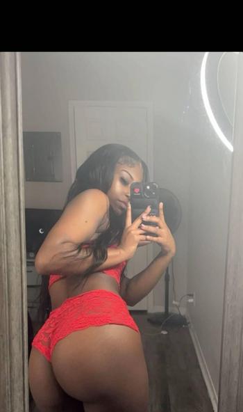 Ebony, 25 Black female escort, Guelph